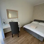 Apartamenty Kielce- Apartament Komfort Przy Baseny Tropikalne, Kadzielnia, Parking, Faktura, Centrum