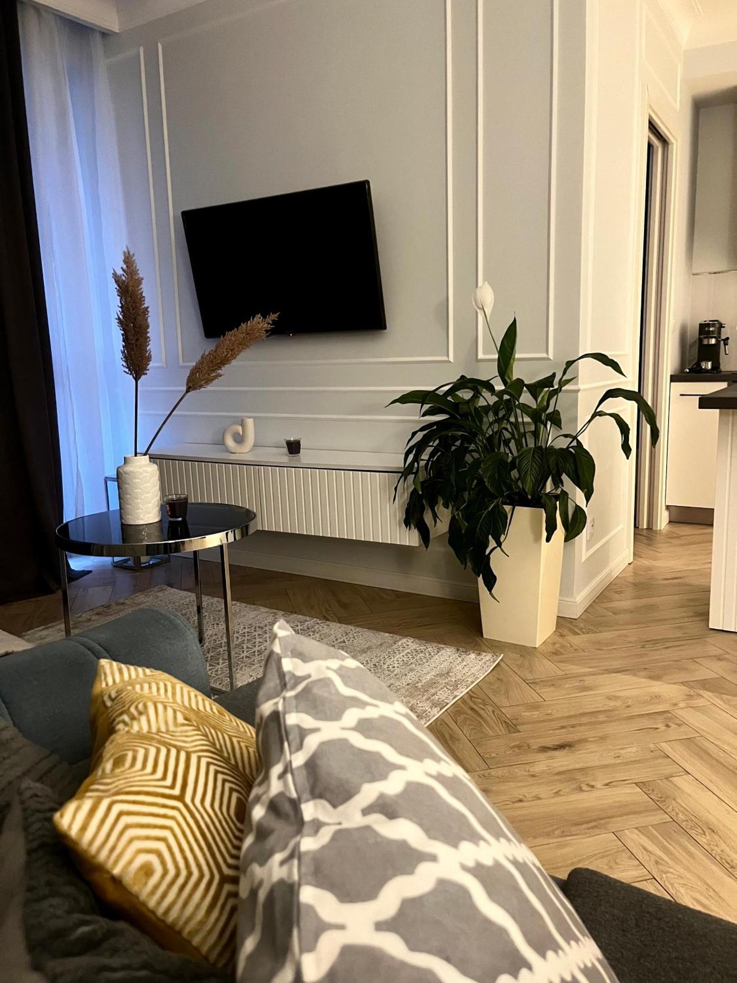 Apartment Kielce- Komfort Przy Baseny Tropikalne, Kadzielnia, Parking, Faktura, Centrum Kielce