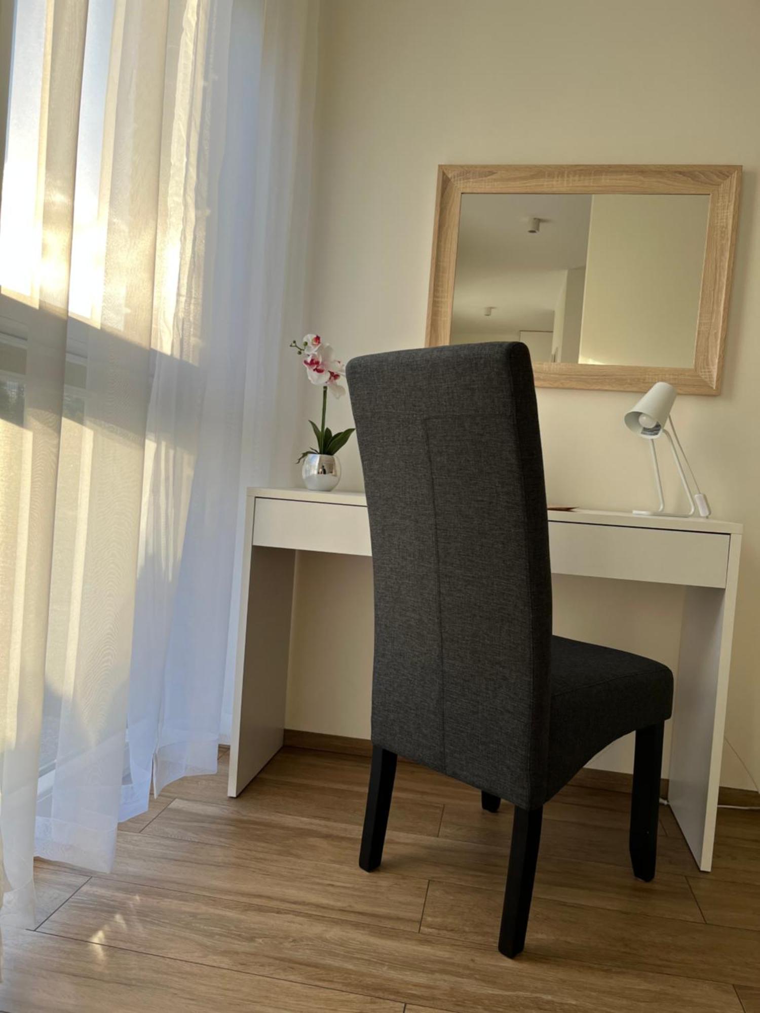 Apartment Kielce- Komfort Przy Baseny Tropikalne, Kadzielnia, Parking, Faktura, Centrum