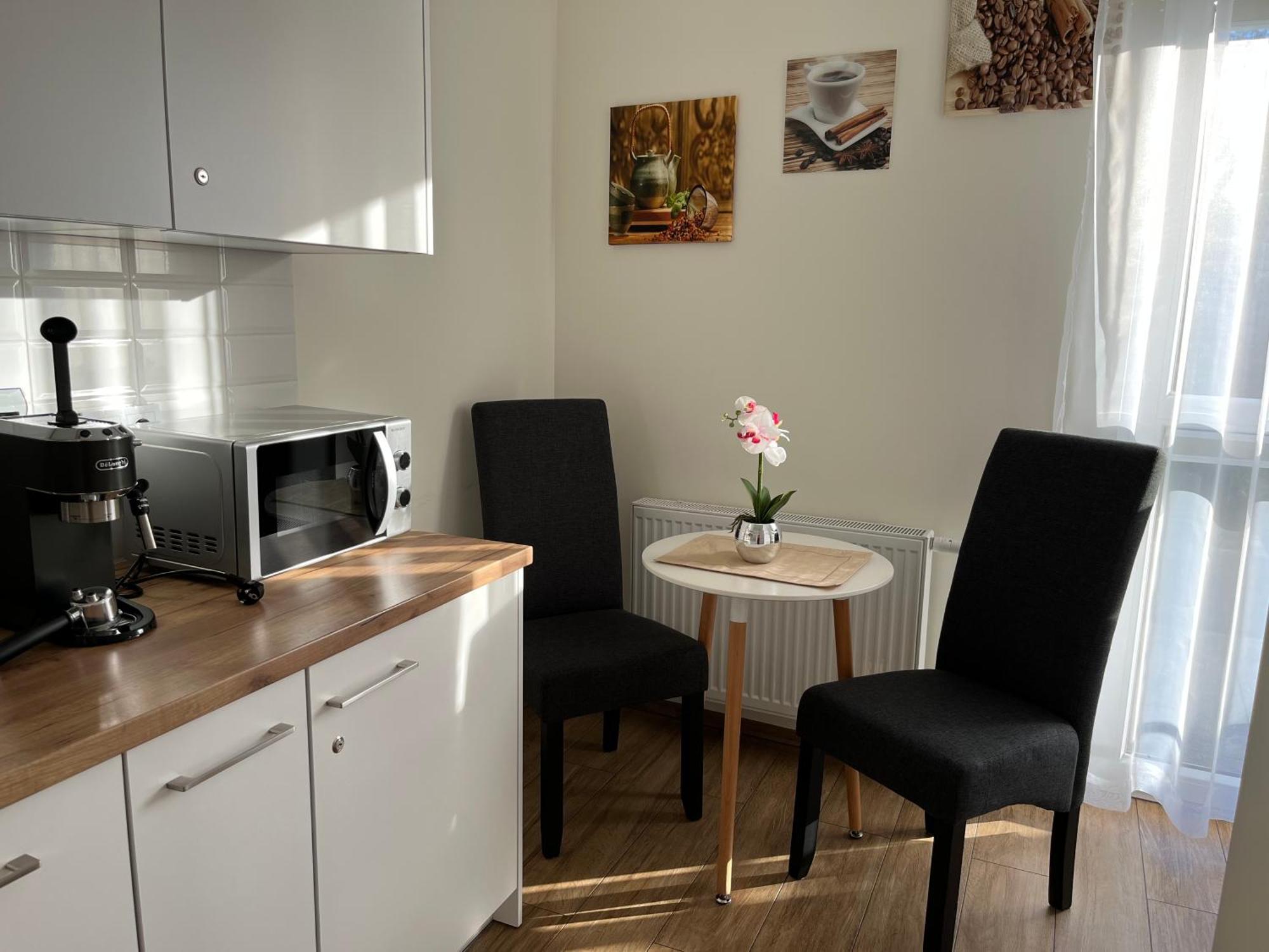 Apartment Kielce- Komfort Przy Baseny Tropikalne, Kadzielnia, Parking, Faktura, Centrum