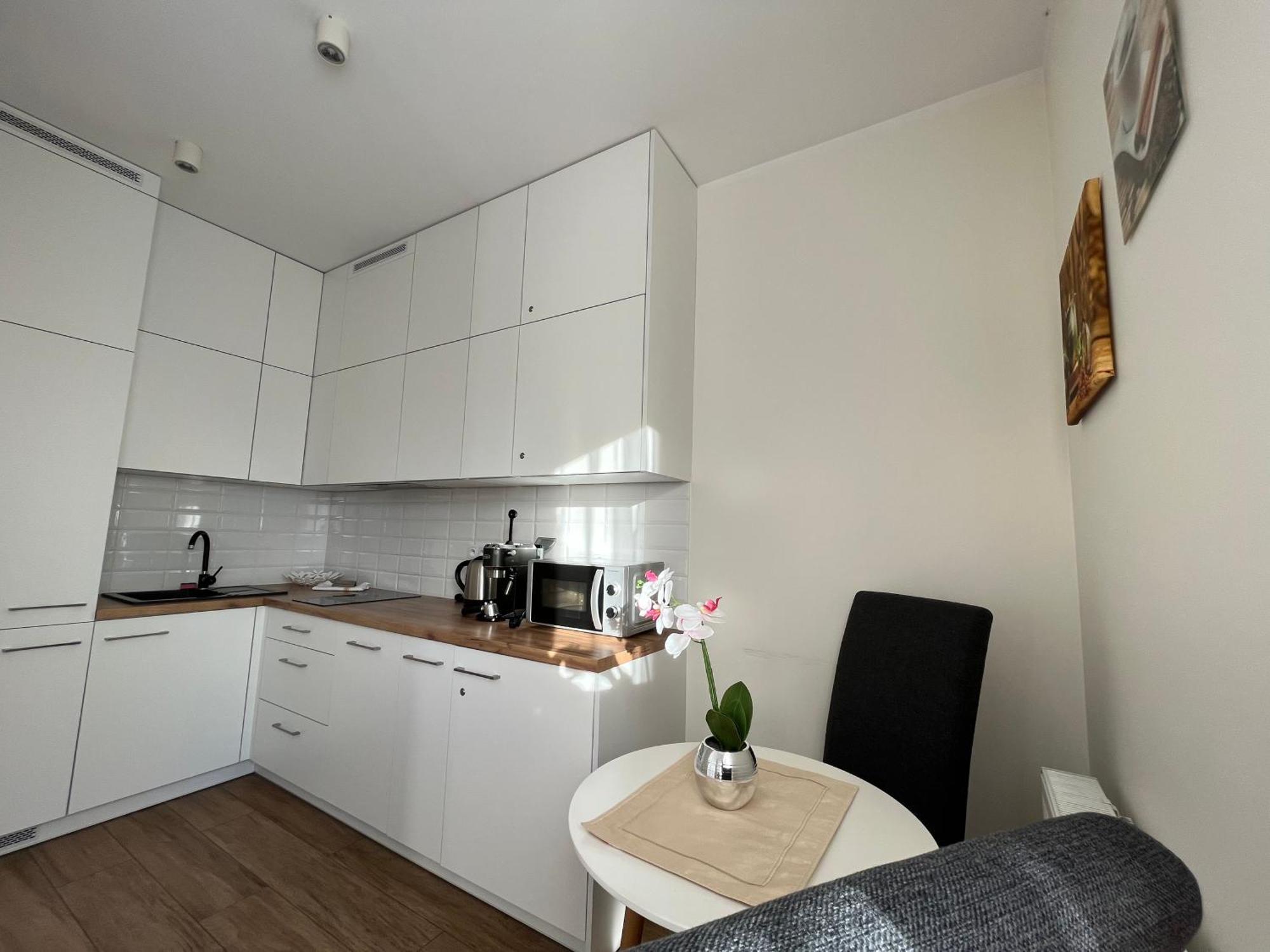 Kielce- Komfort Przy Baseny Tropikalne, Kadzielnia, Parking, Faktura, Centrum *